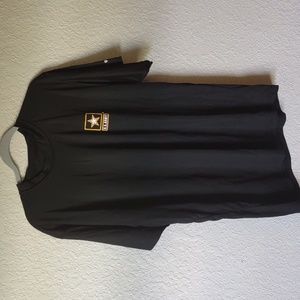 U.S. Army Physical Fitness Uniform T-Shirt (Ft. Knox) Size Medium NEW in package